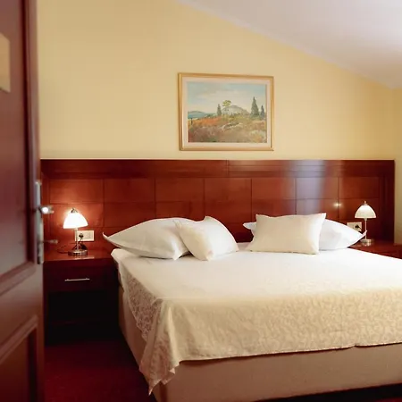 Riva Bed & Breakfast 4*
