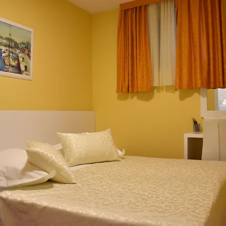 Riva Panzió Makarska