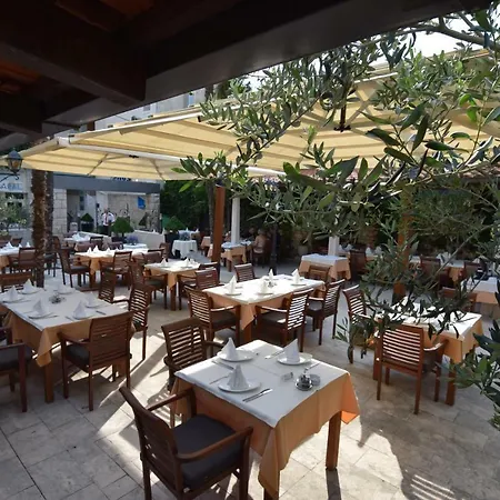 Riva Bed & Breakfast 4*