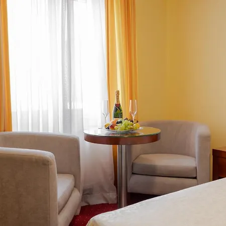 Bed & Breakfast Riva Makarska
