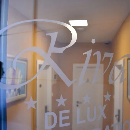 ベッド・アンド・ブレックファスト Riva マカルスカ