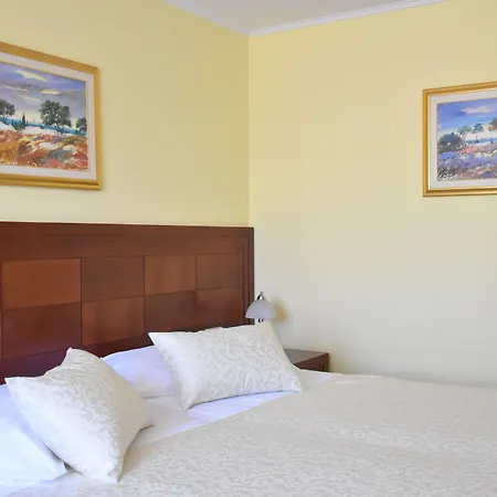 ベッド・アンド・ブレックファスト Riva 4*