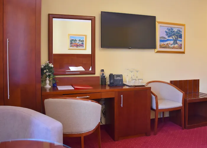 Riva فندق مبيت وإفطار 4*
