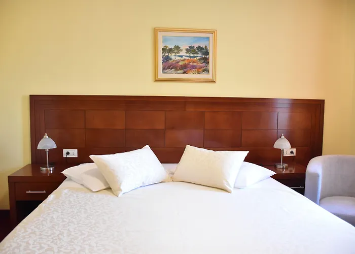 Riva 4* ماكارسكا
