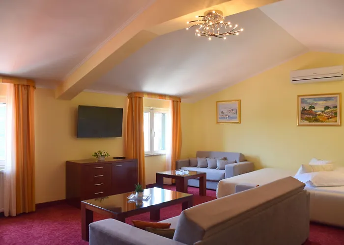 فندق مبيت وإفطار Riva 4*