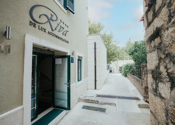 Riva فندق مبيت وإفطار 4*