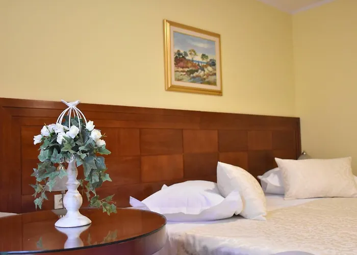 Riva فندق مبيت وإفطار 4*