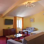 فندق مبيت وإفطار Riva 4*